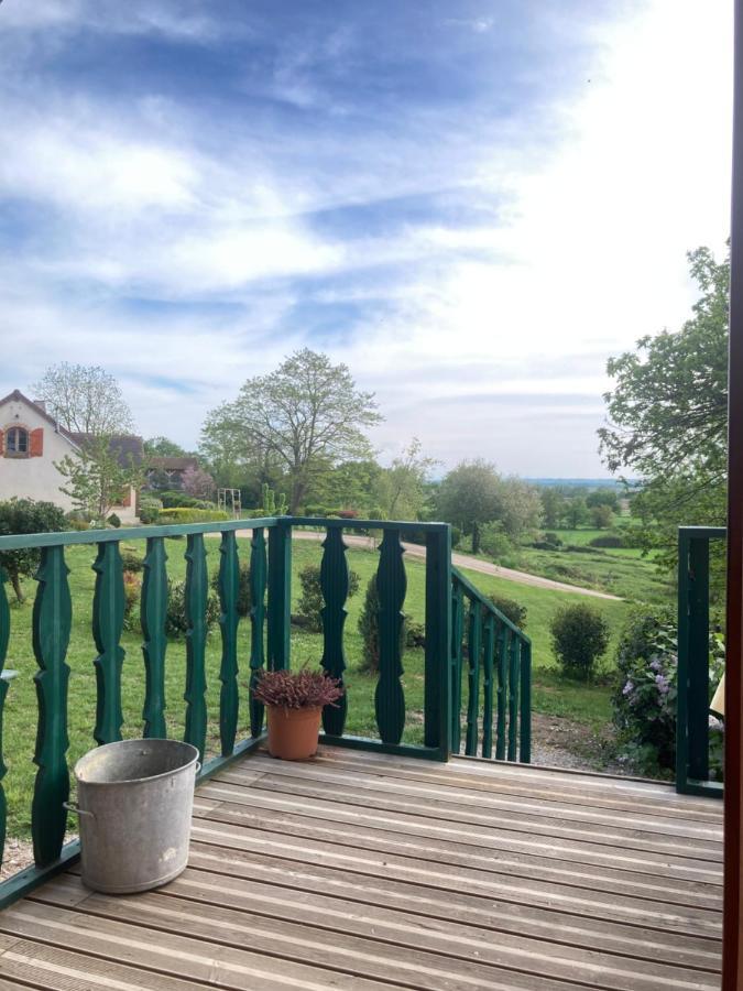 Domaine La Carriere Villa Toulon-sur-Allier Exterior photo
